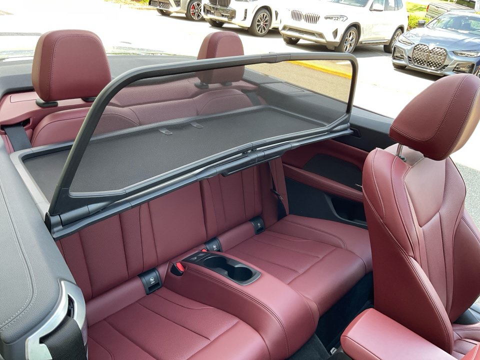Used 2022 BMW M440i Convertible w/ Premium Package RWD image 29