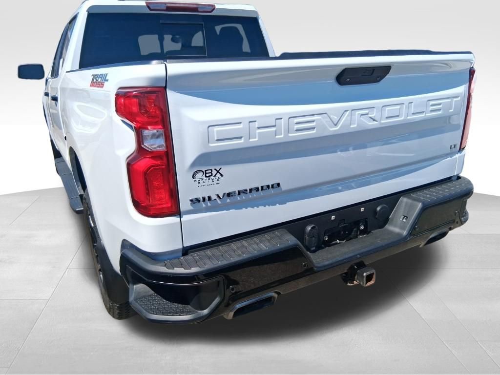 Used 2021 Chevrolet Silverado 1500 LT Trail Boss w/ Convenience Package II AWD/4WD image 5