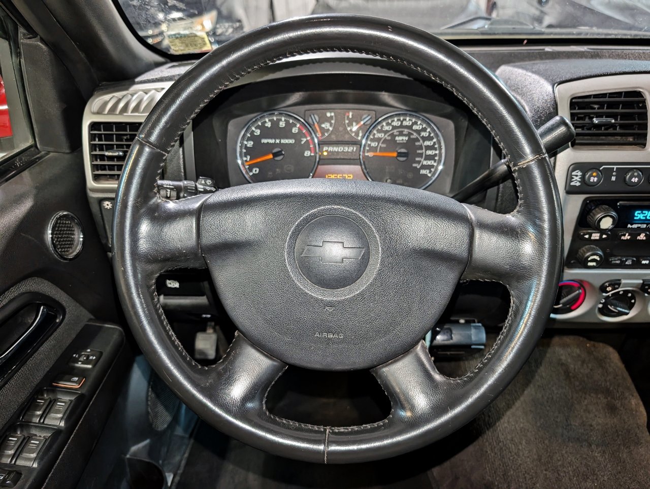 Used 2009 Chevrolet Colorado LT w/ LT Preferred Equipment Group AWD/4WD image 30