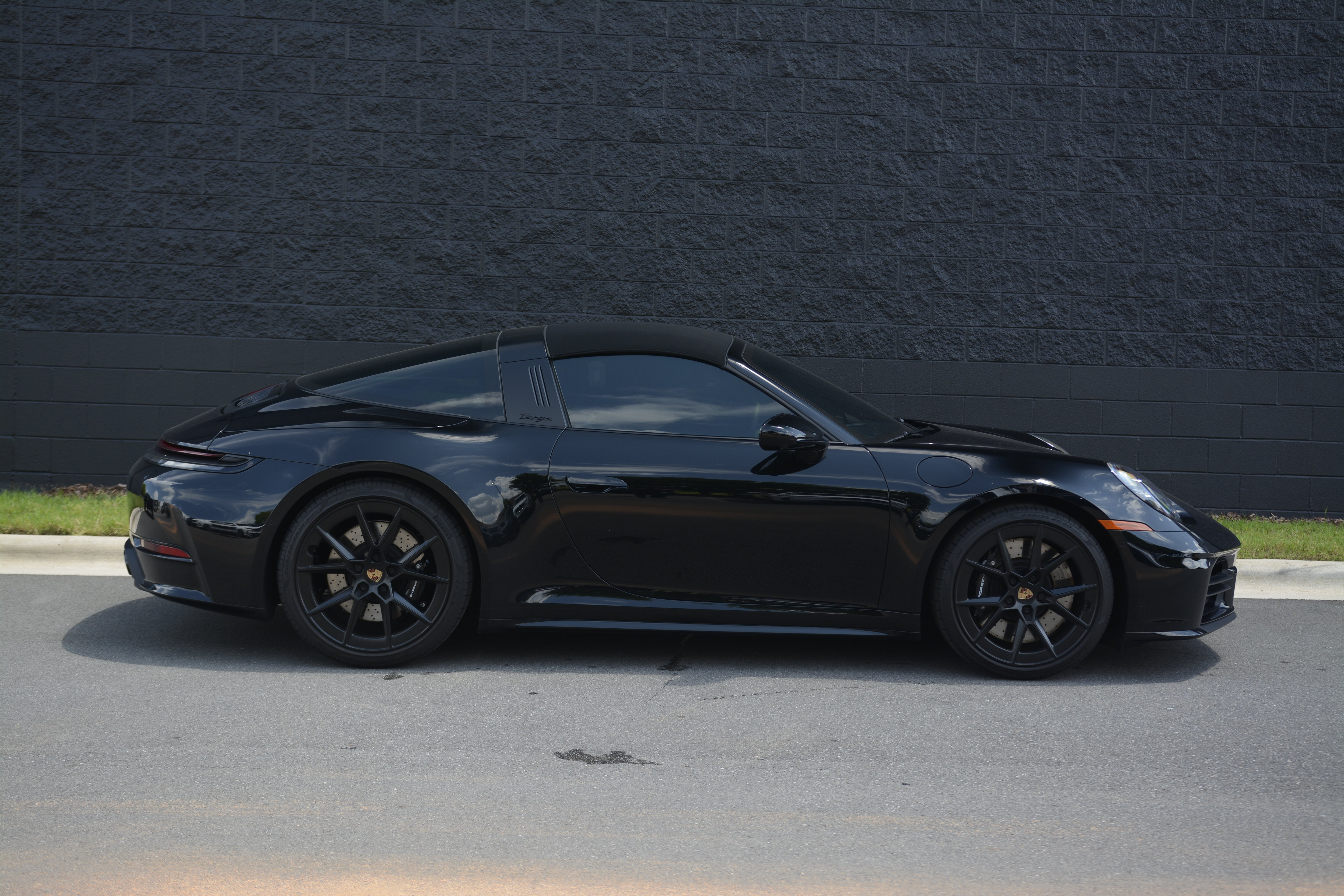 Certified 2026 Porsche 911 Targa 4S AWD/4WD image 8