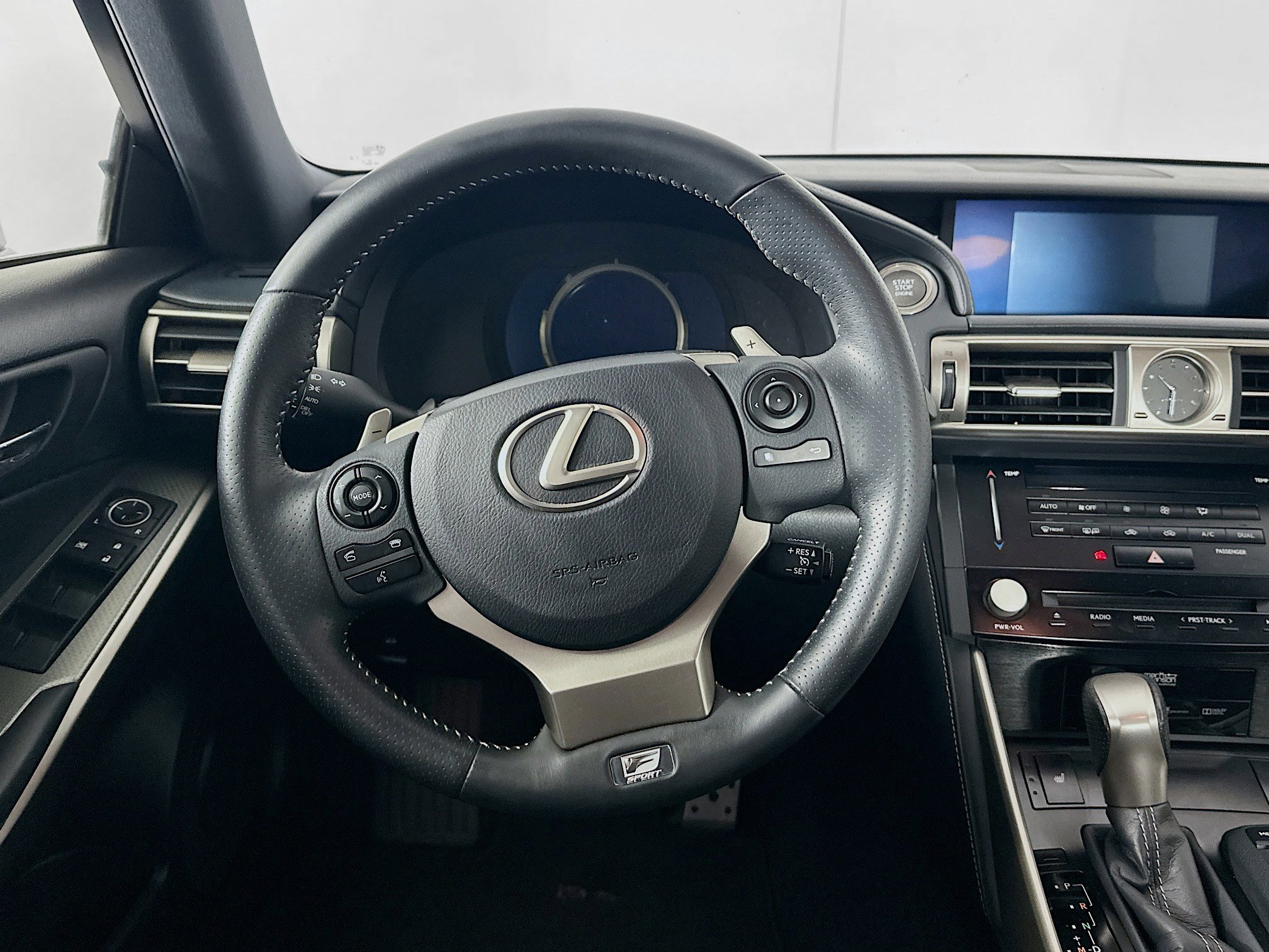 Used 2014 Lexus IS 350 4dr Sdn RWD w/ F Sport Package image 18