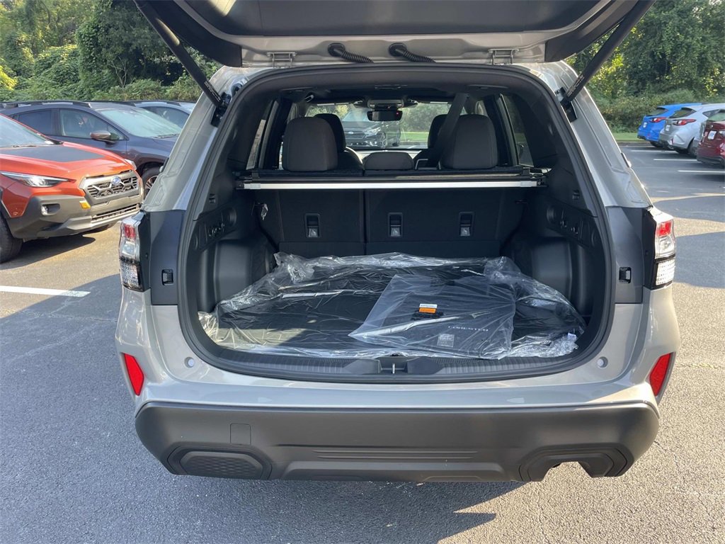 New 2025 Subaru Forester Premium image 4