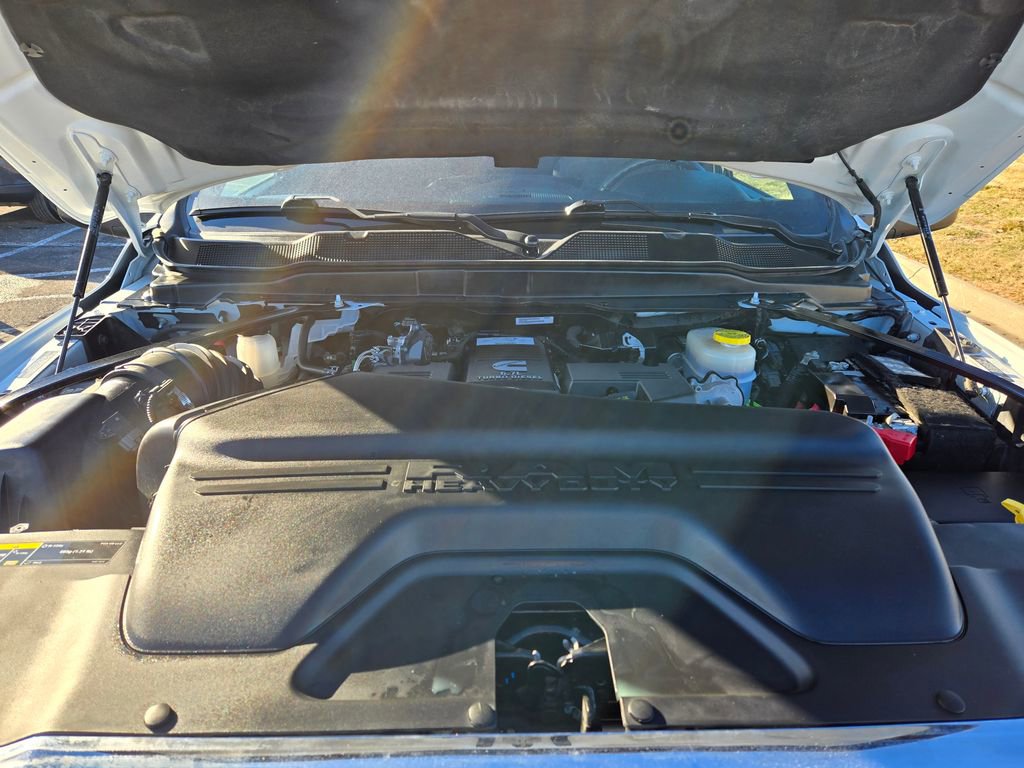 Used 2023 RAM 3500 Tradesman image 31