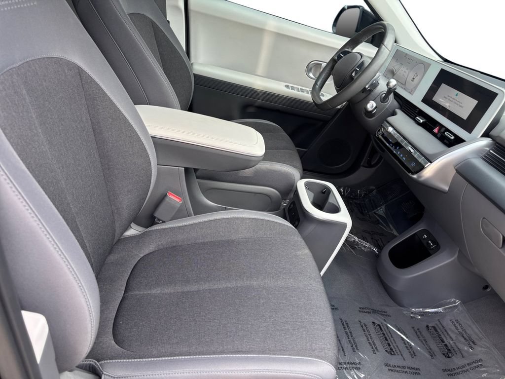 Used 2024 Hyundai Ioniq 5 SEL RWD image 16