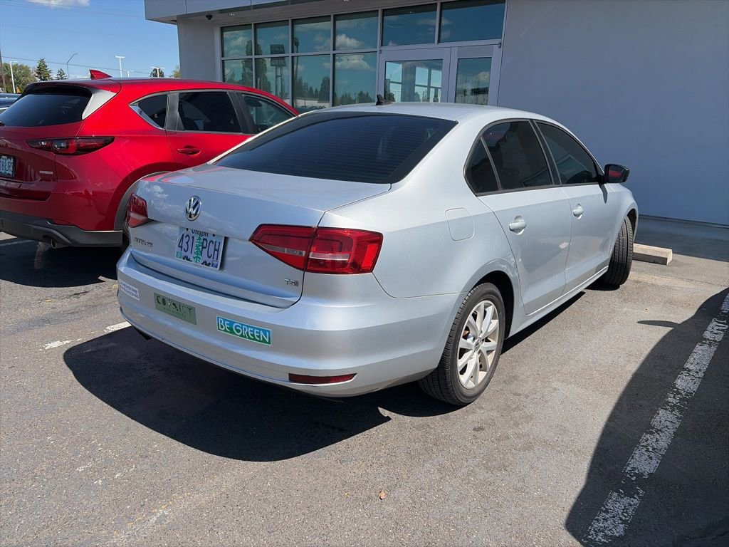Used 2015 Volkswagen Jetta SE FWD image 6