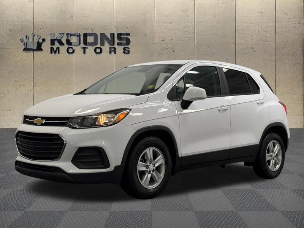 Used 2019 Chevrolet Trax LS w/ Tint and Cruise Package FWD image 1
