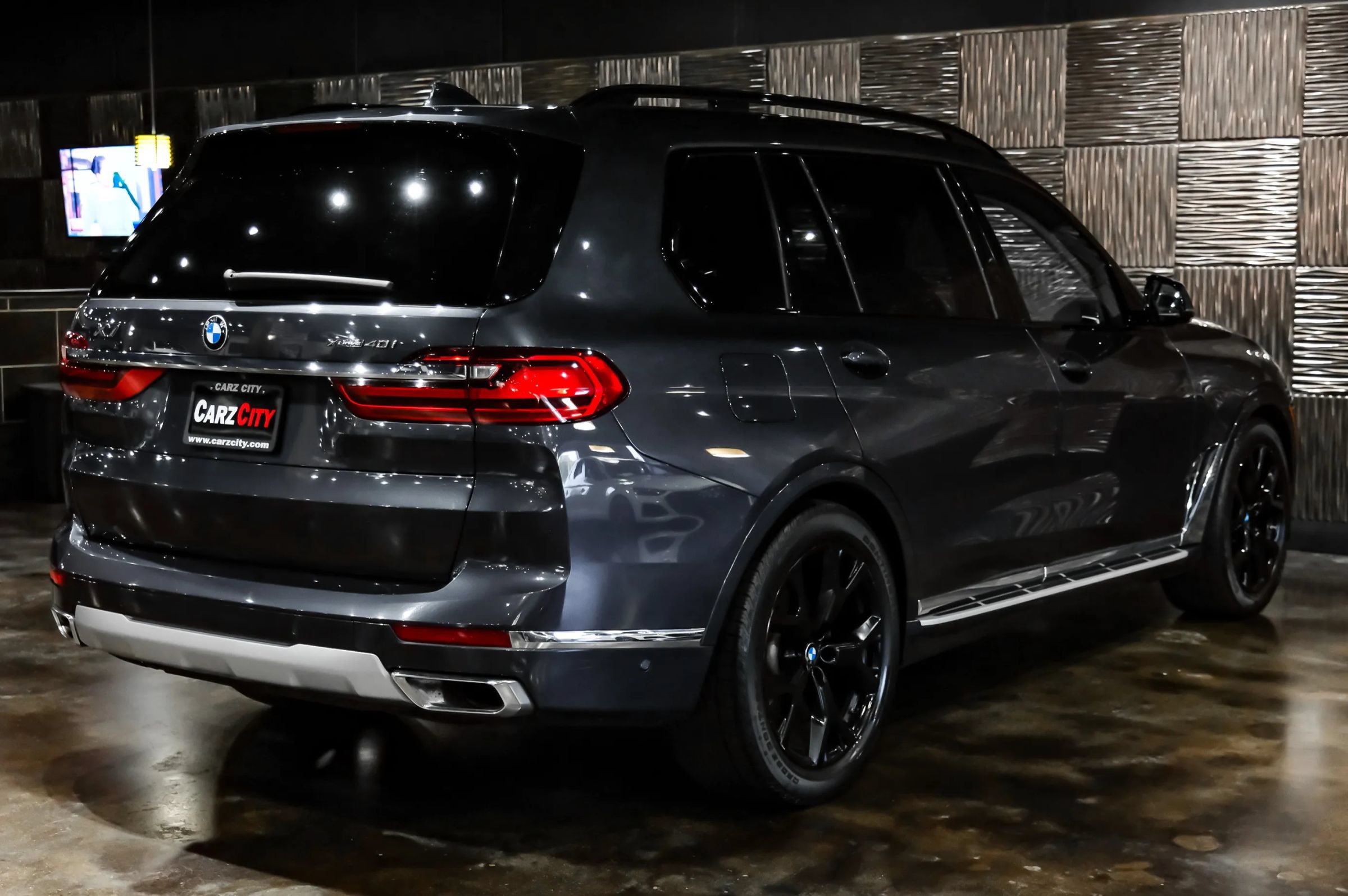 Used 2020 BMW X7 xDrive40i w/ Premium Package AWD/4WD image 10