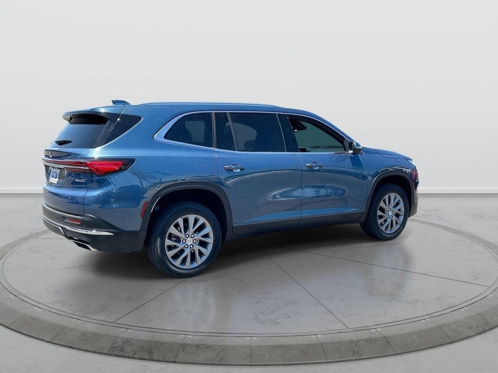 Used 2025 Buick Enclave Preferred FWD image 8