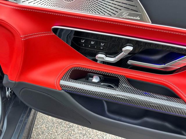 Used 2022 Mercedes-Benz SL 63 AMG 4MATIC w/ AMG Aerodynamic Package image 15