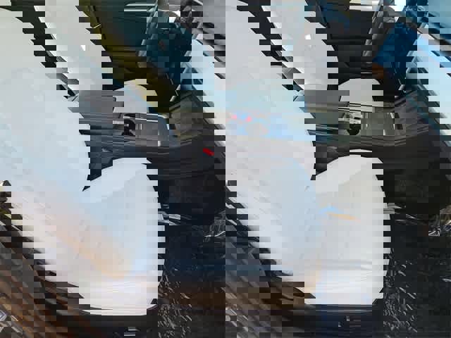 Used 2023 Tesla Model 3 Standard Range image 22