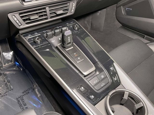 Certified 2025 Porsche 911 Carrera image 32