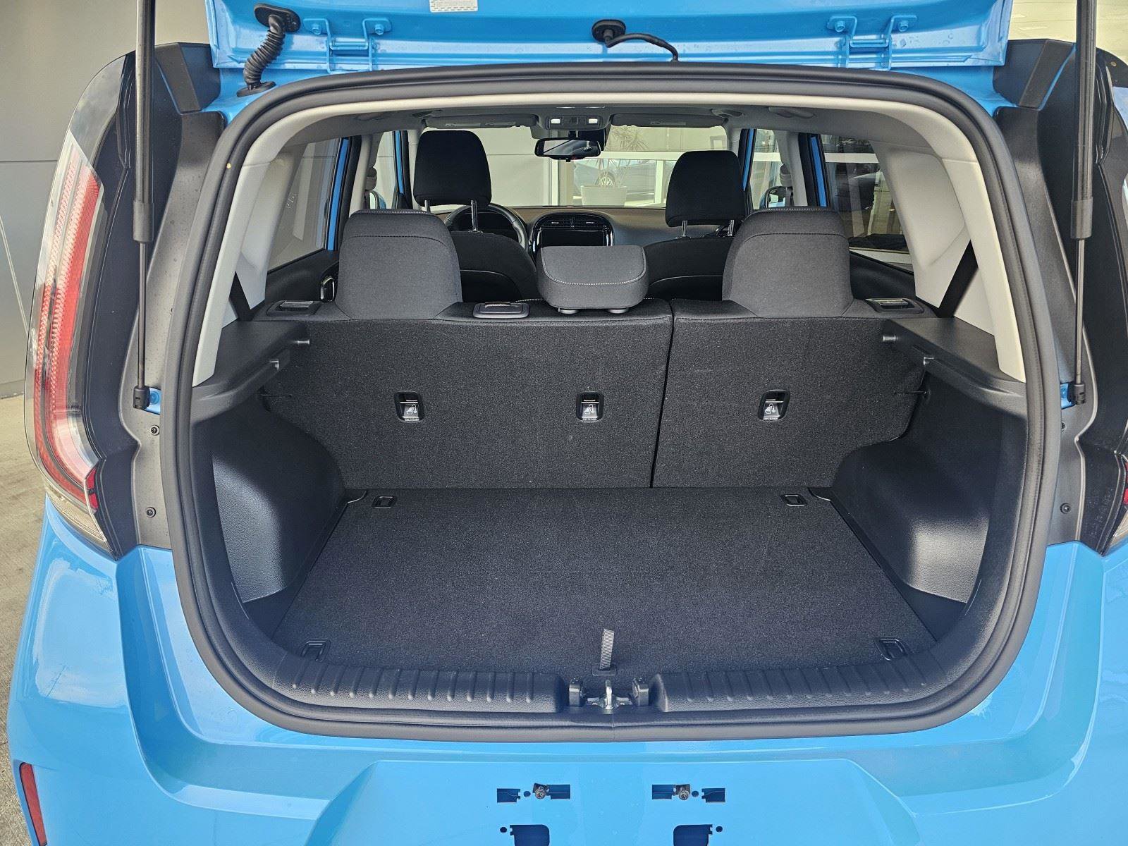 Used 2023 Kia Soul EX image 14