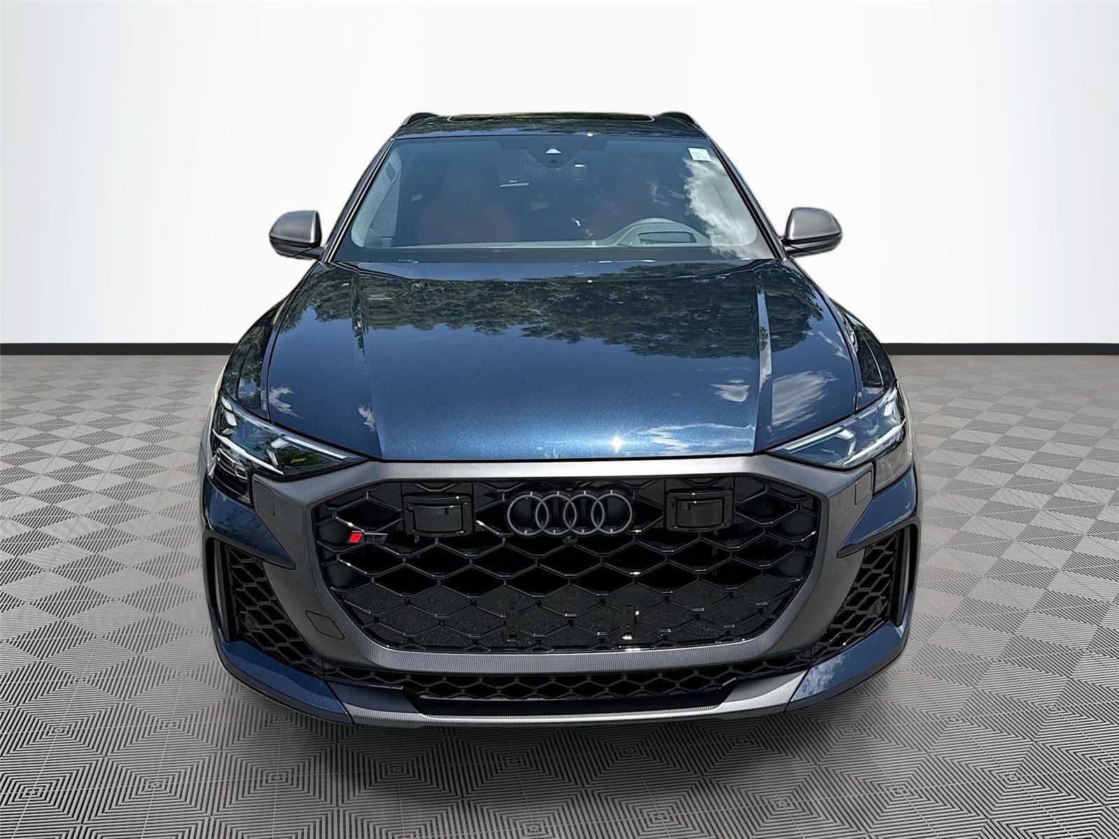 New 2026 Audi RS Q8 performance AWD/4WD image 2
