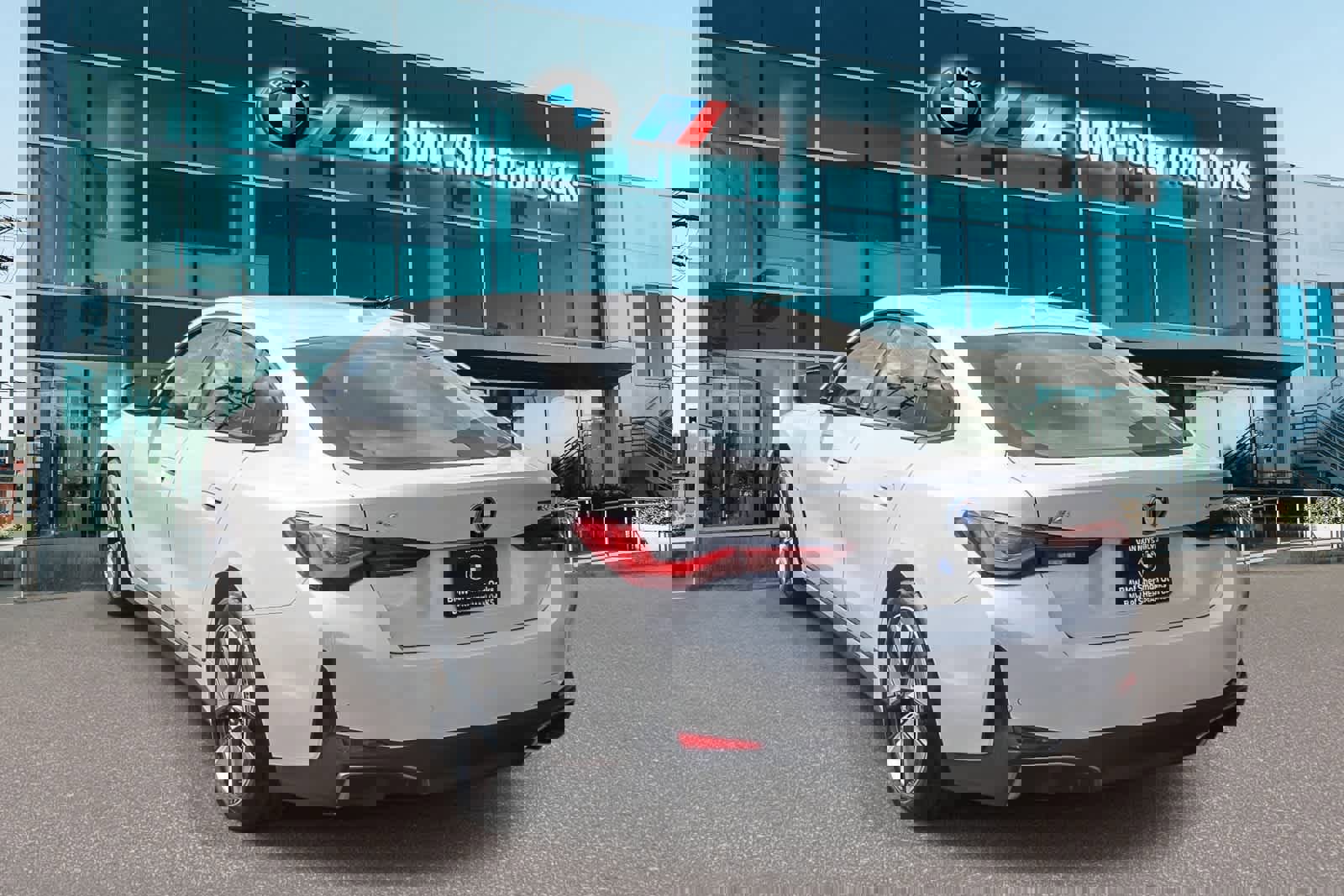 Certified 2023 BMW i4 eDrive35 w/ Premium Package image 6