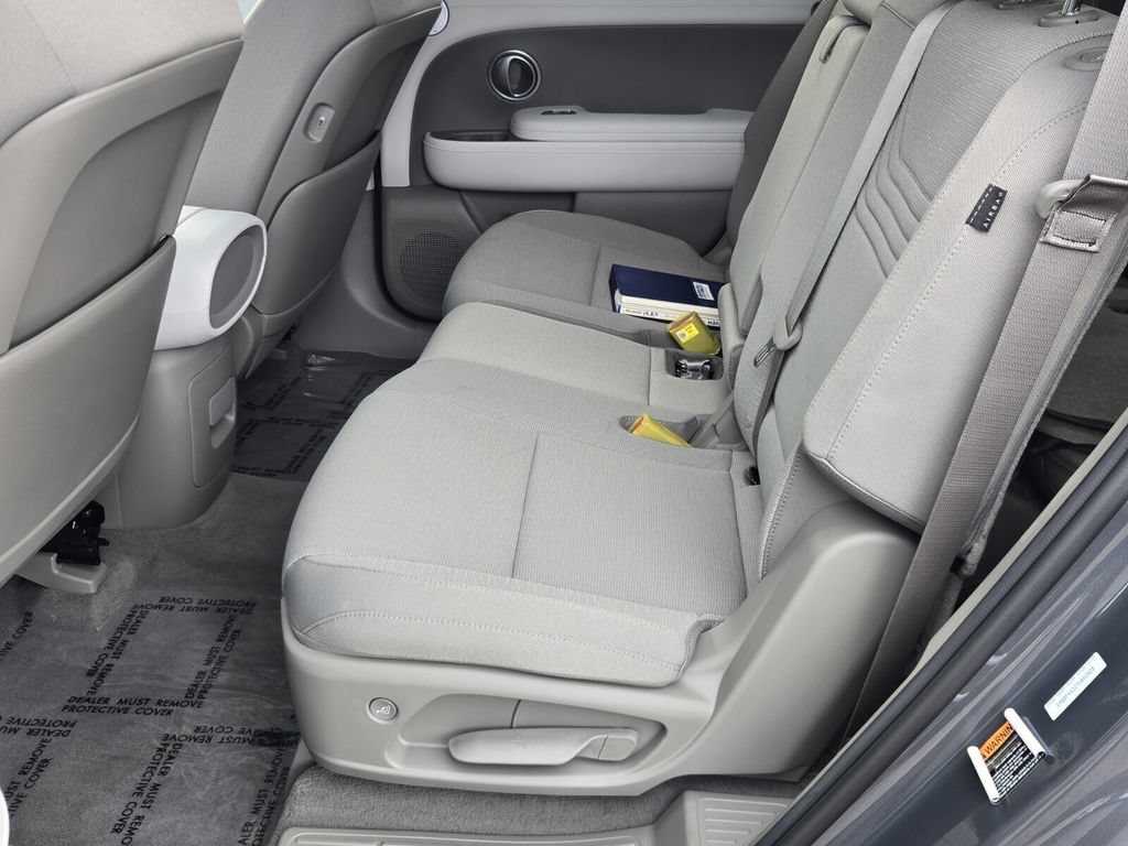 Certified 2026 Hyundai Palisade SE FWD image 11