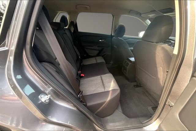 Certified 2026 Nissan Rogue SV FWD image 25