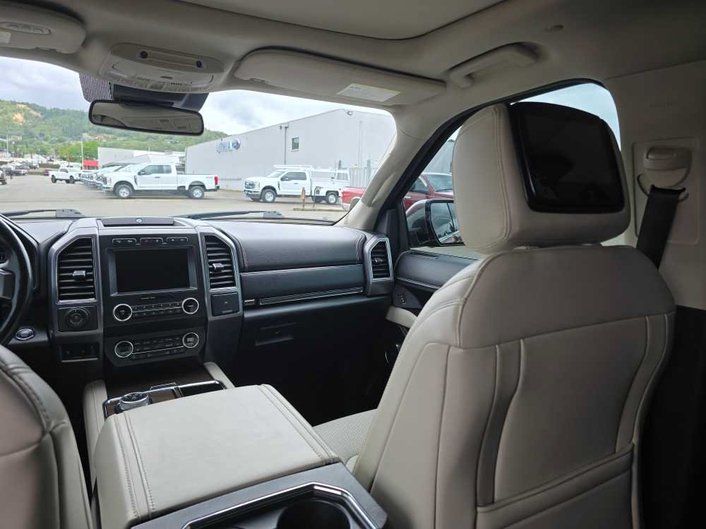 Used 2019 Ford Expedition Platinum AWD/4WD image 15