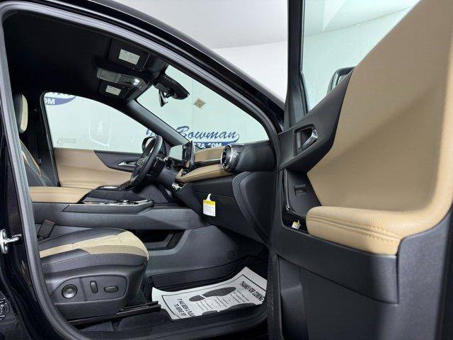 New 2026 Chevrolet Equinox ACTIV w/ Convenience Package III image 17