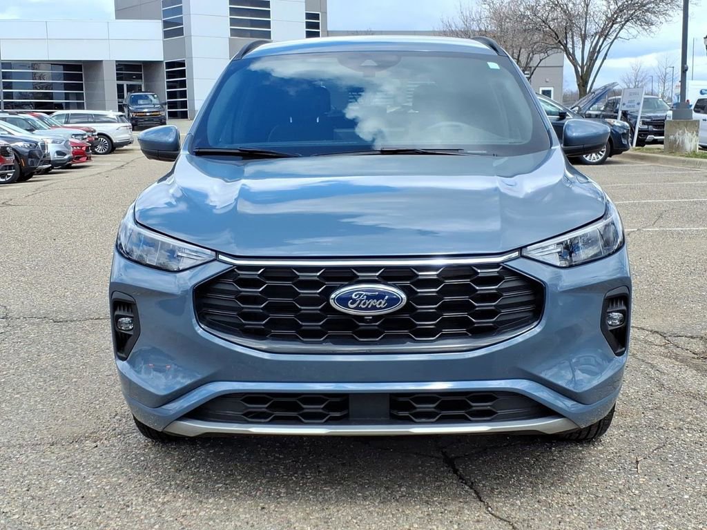 Used 2023 Ford Escape ST-Line Select w/ Tech Pack #2 image 8