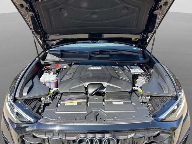 Used 2025 Audi Q8 Premium Plus w/ Premium Plus Package AWD/4WD image 21