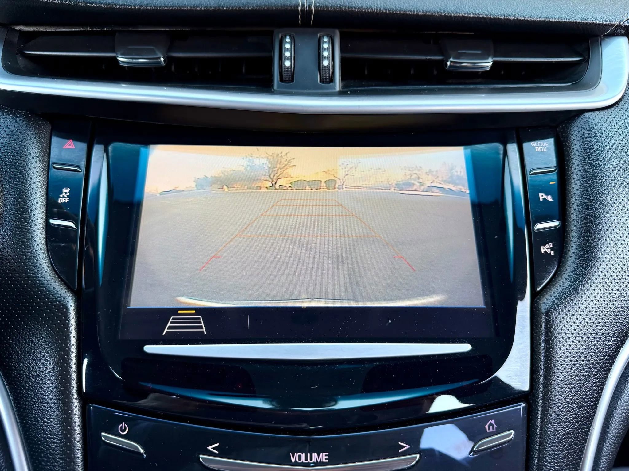 Used 2019 Cadillac XTS Luxury image 15