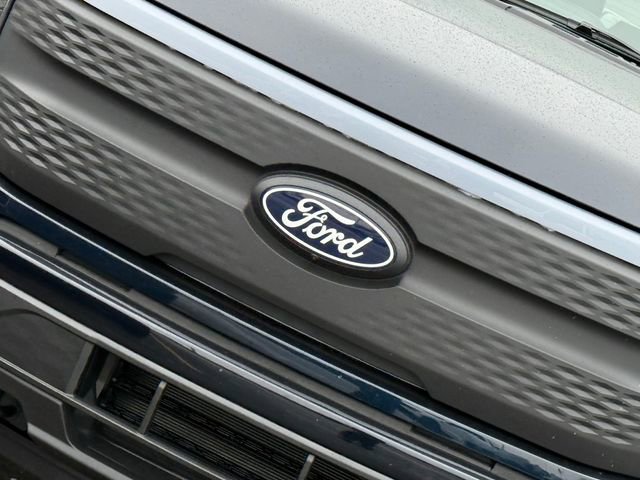 New 2025 Ford F150 Lightning XLT AWD/4WD image 3