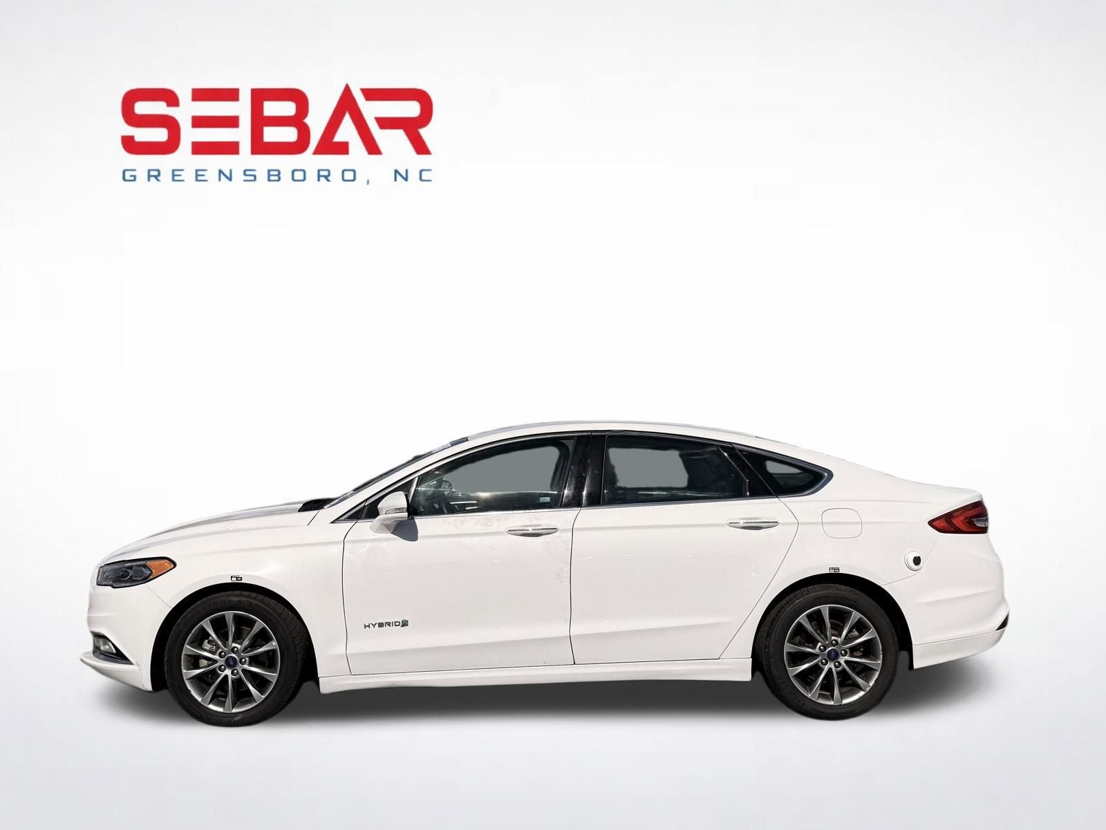 Used 2017 Ford Fusion SE w/ Equipment Group 602A image 8