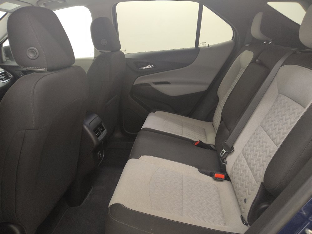 Used 2022 Chevrolet Equinox LS FWD image 18