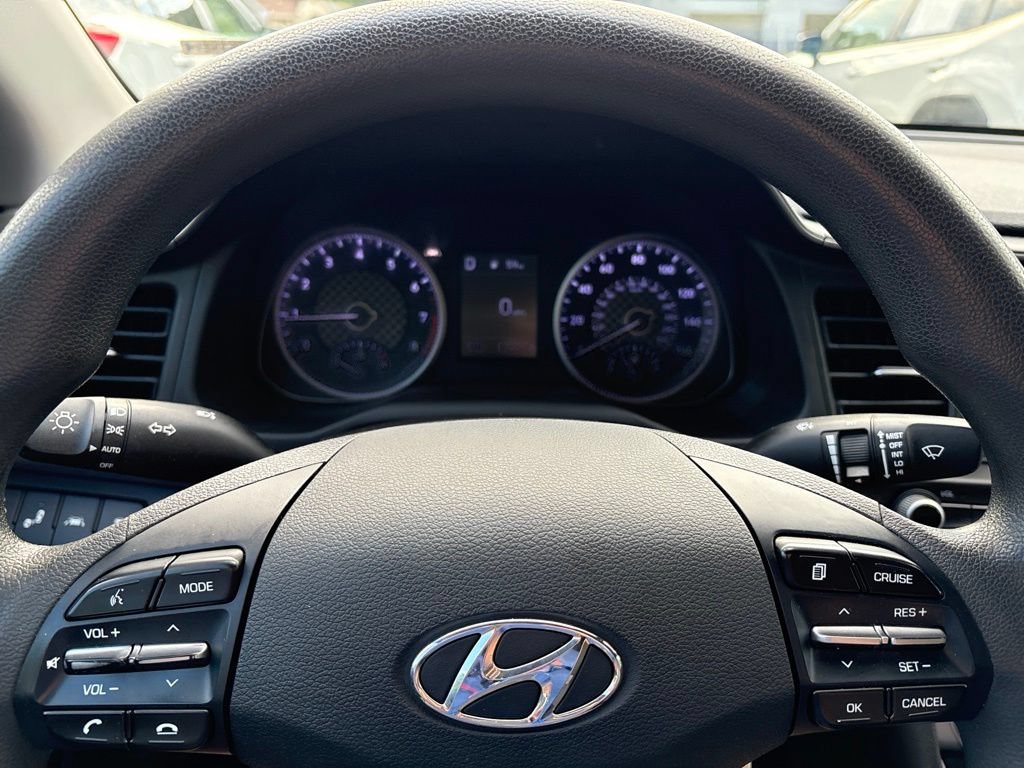 Used 2019 Hyundai Elantra SEL w/ Cargo Package FWD image 19