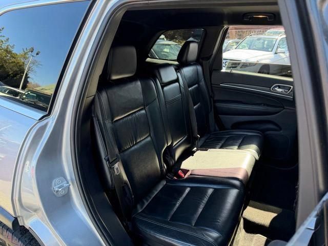 Used 2015 Jeep Grand Cherokee Limited AWD/4WD image 13