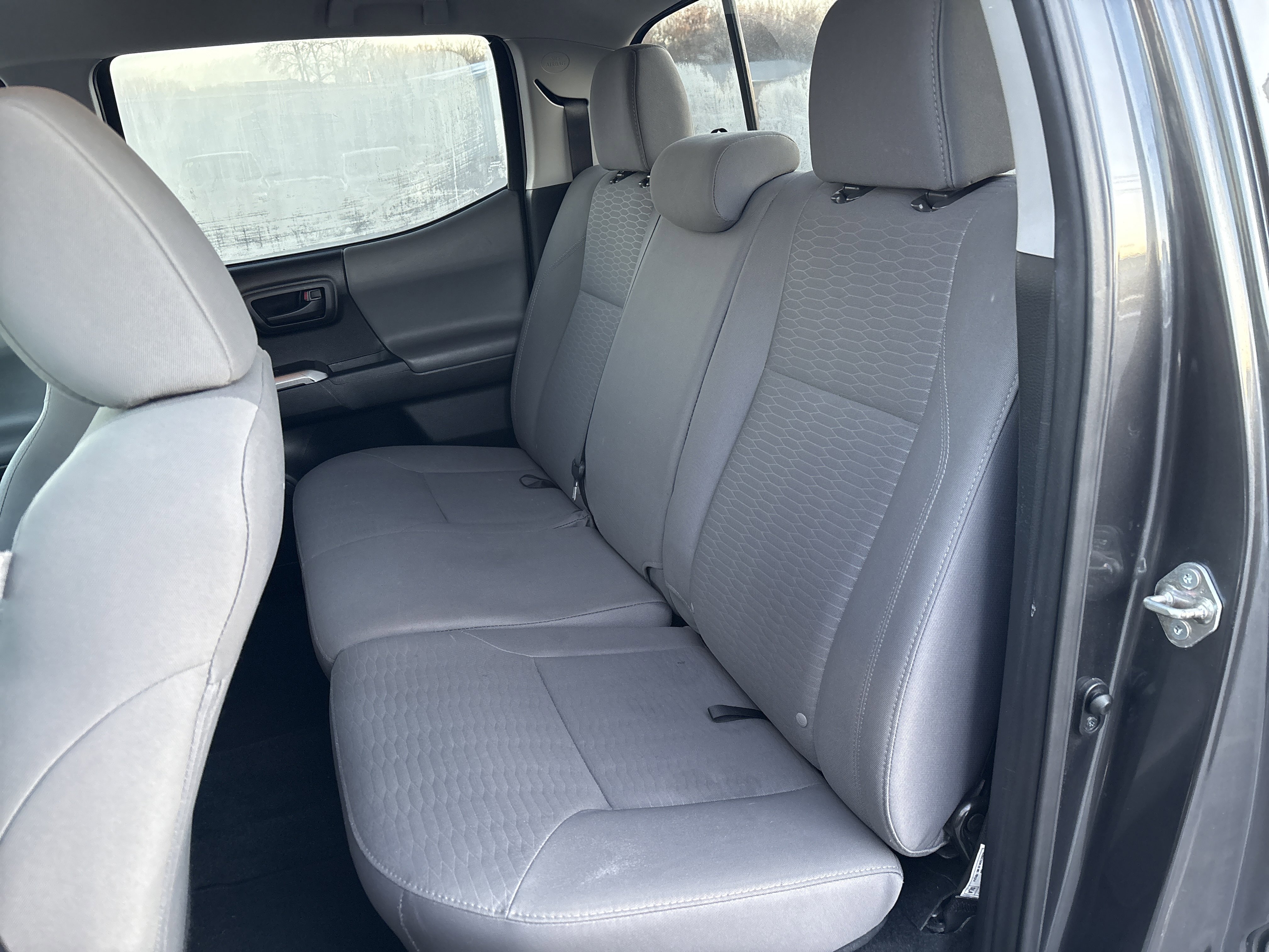 Used 2017 Toyota Tacoma SR5 image 14