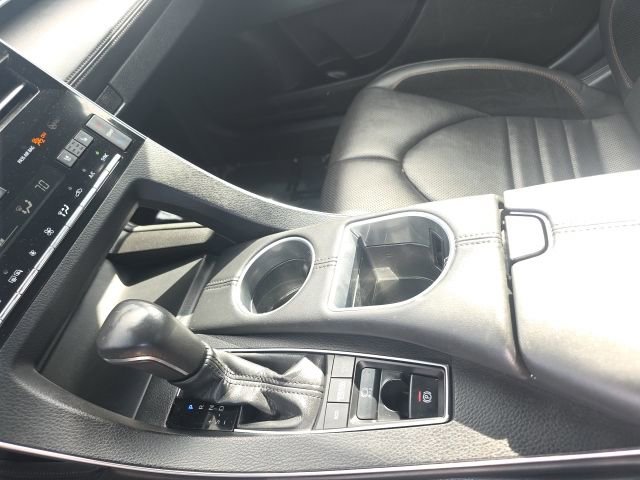 Used 2019 Toyota Avalon Touring w/ Carpet Mat Package FWD image 26