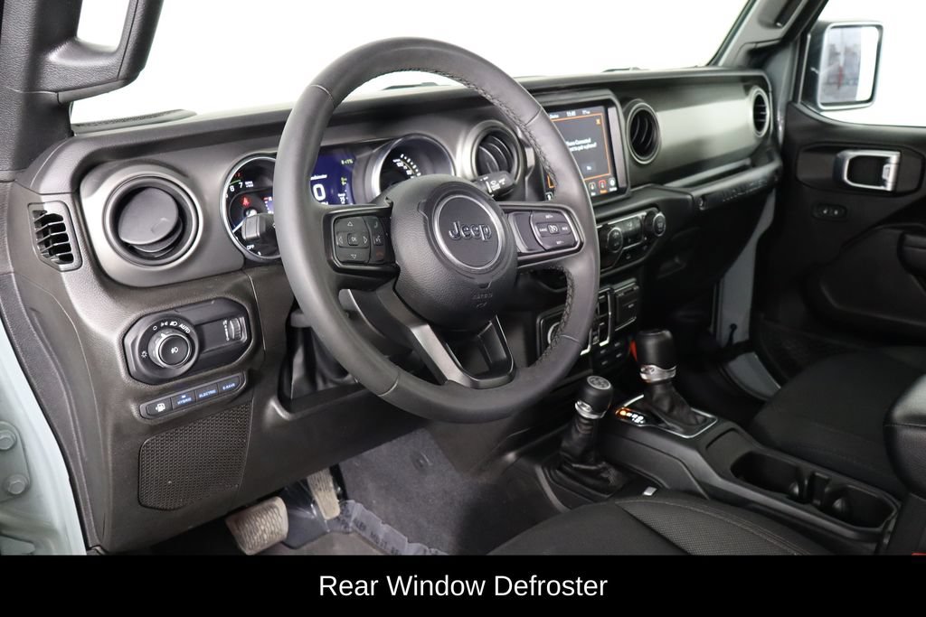 Used 2023 Jeep Wrangler Unlimited w/ Sun & Screen Package AWD/4WD image 23