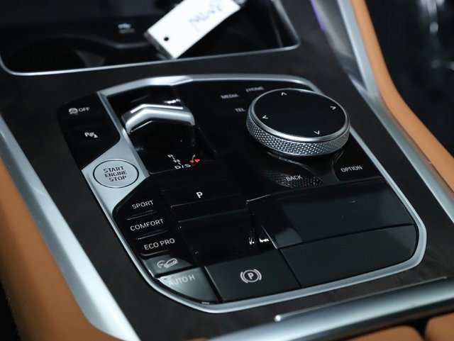 Used 2026 BMW X6 xDrive40i w/ Premium Package image 29