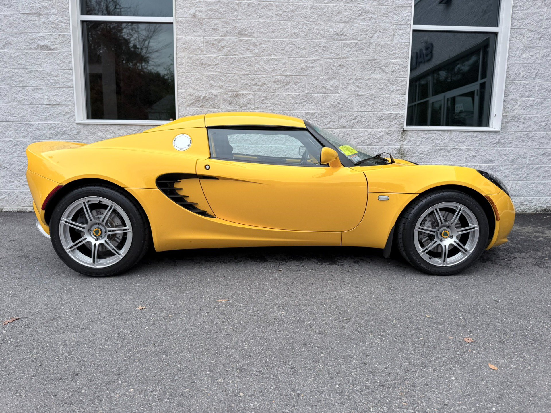 Used 2006 Lotus Elise RWD image 24