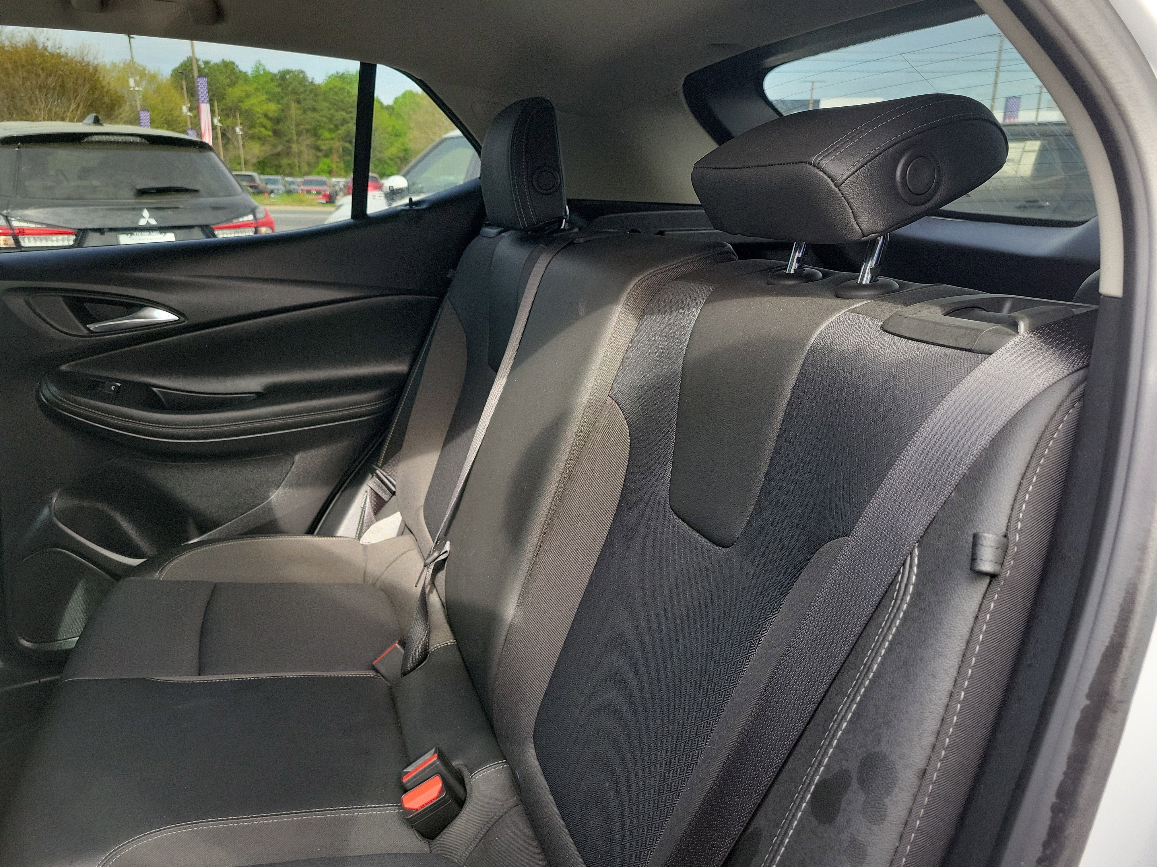 Used 2025 Buick Encore GX Preferred image 10