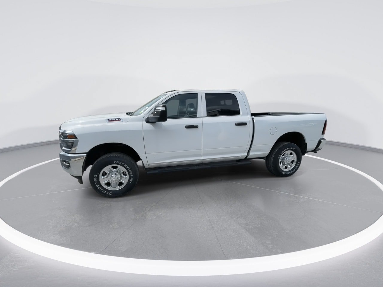 New 2026 RAM 2500 Tradesman AWD/4WD image 9