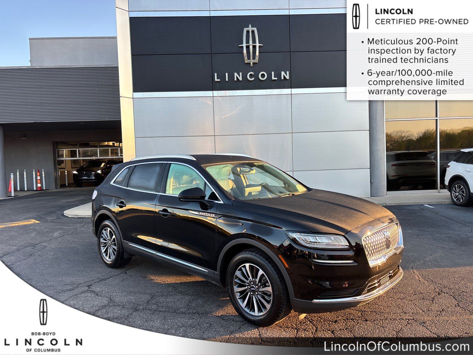 Used 2023 Lincoln Nautilus FWD image 1