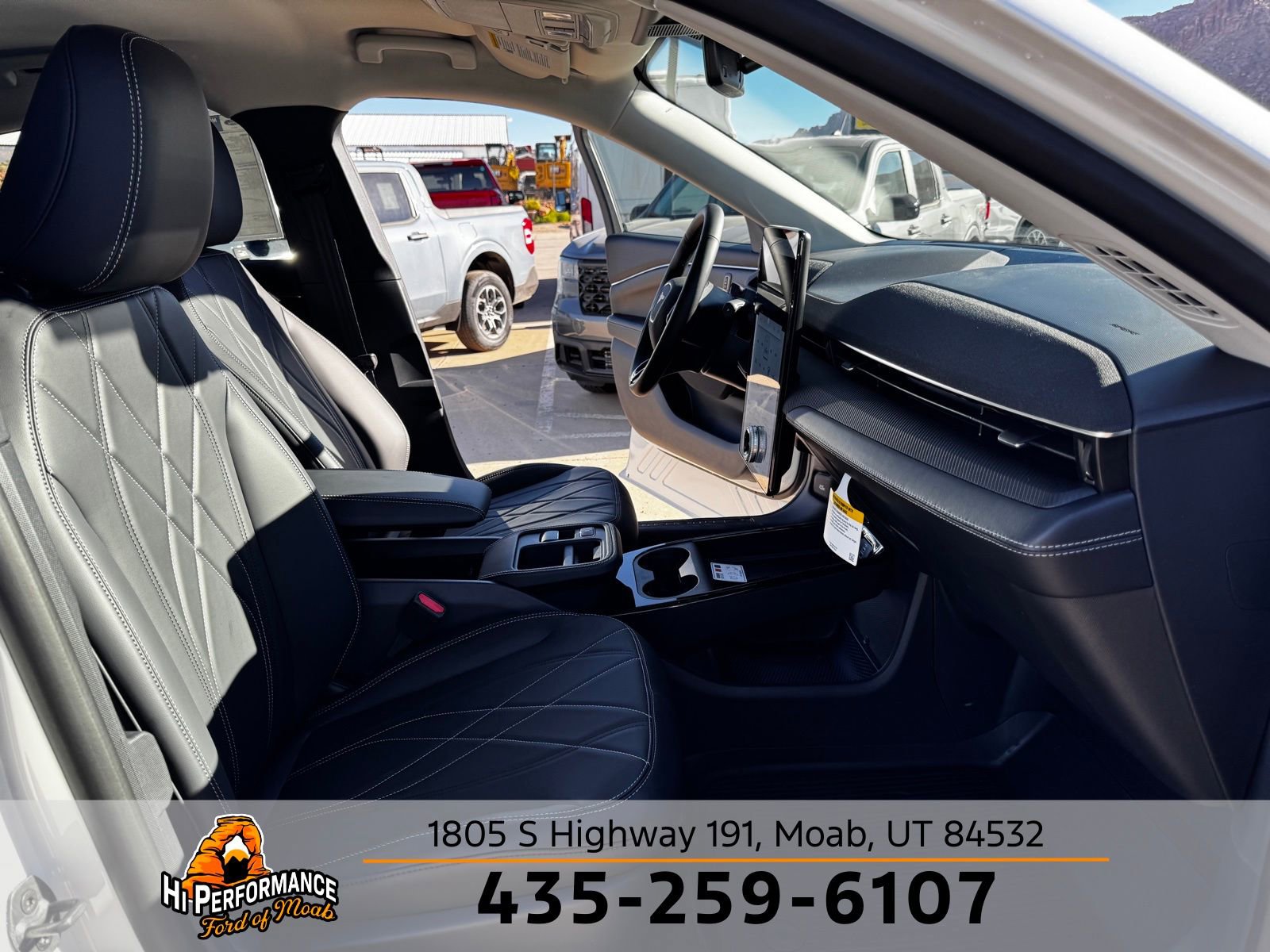 New 2025 Ford Mustang Mach-E Select w/ Interior Protection Package image 29