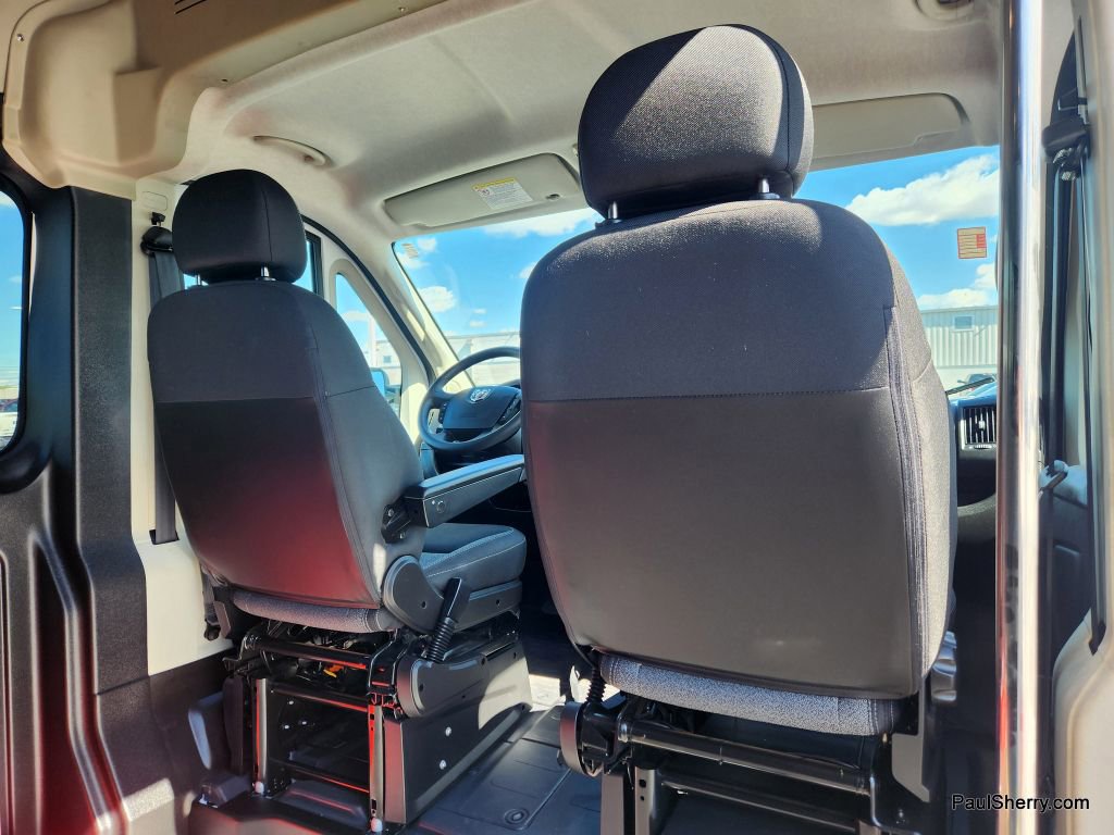 Used 2020 RAM ProMaster 2500 w/ Premium Appearance Group image 52