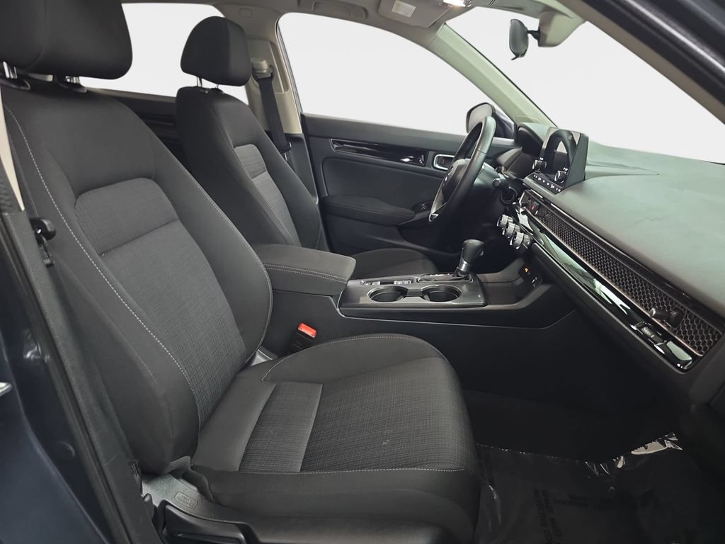 Used 2023 Honda Civic EX image 10