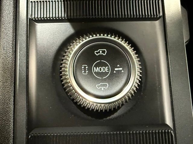 Used 2024 GMC Hummer EV 3X image 37