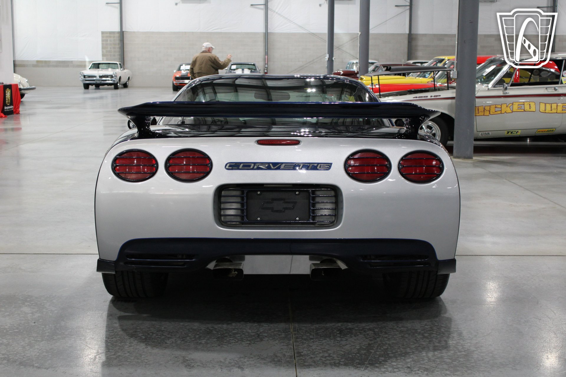 Used 2000 Chevrolet Corvette Coupe image 17