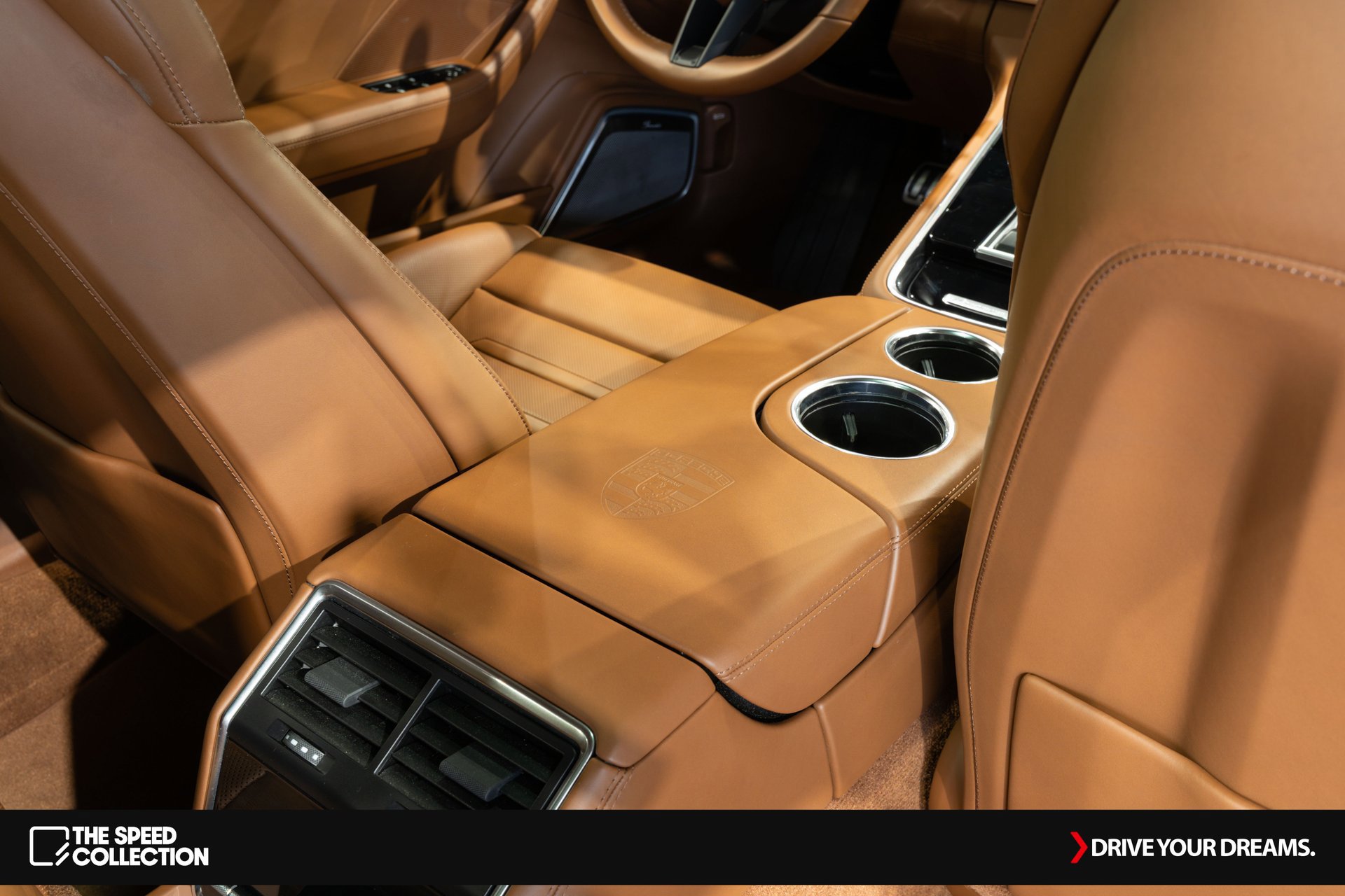 Used 2022 Porsche Panamera Turbo S image 30