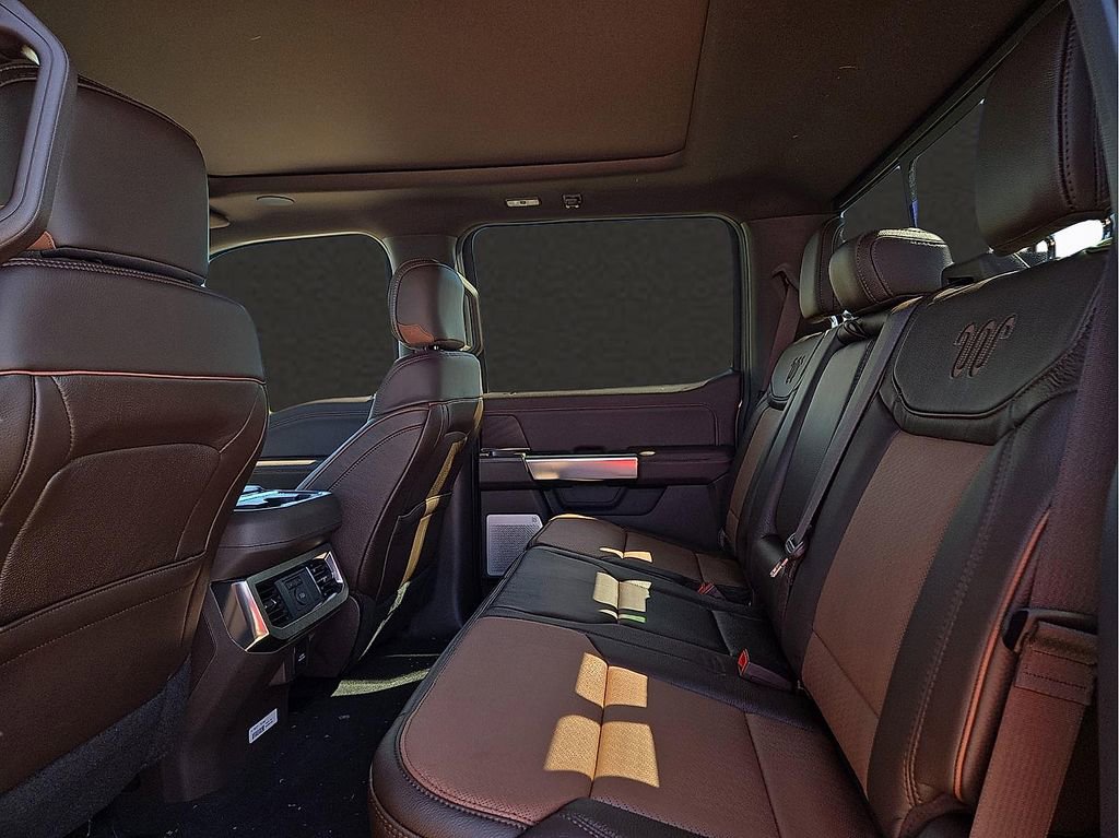 New 2026 Ford F250 4x4 Crew Cab Super Duty image 9