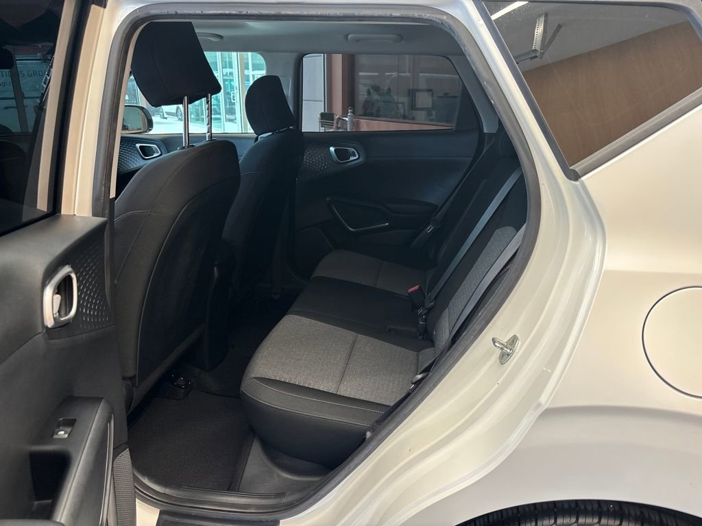 Used 2021 Kia Soul GT-Line image 29