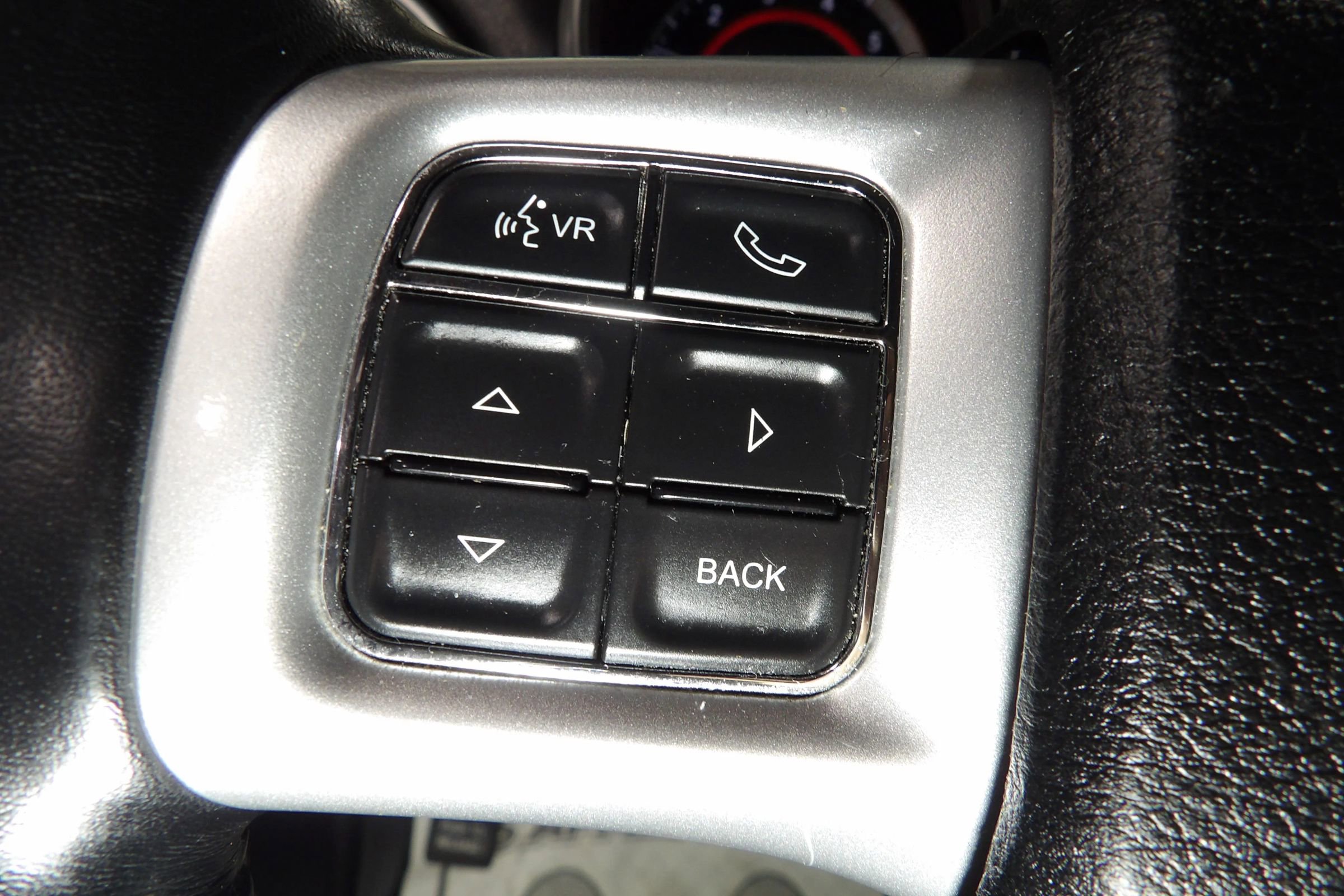 Used 2019 Dodge Journey SE w/ Connectivity Group image 19