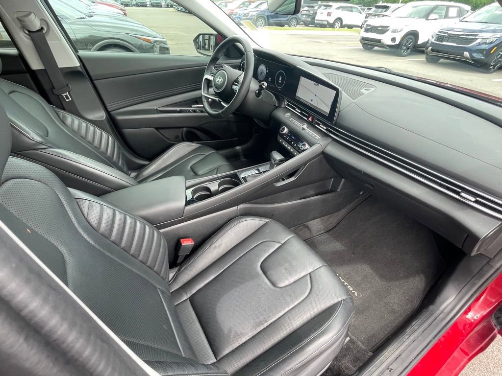 Used 2024 Hyundai Elantra Limited FWD image 29