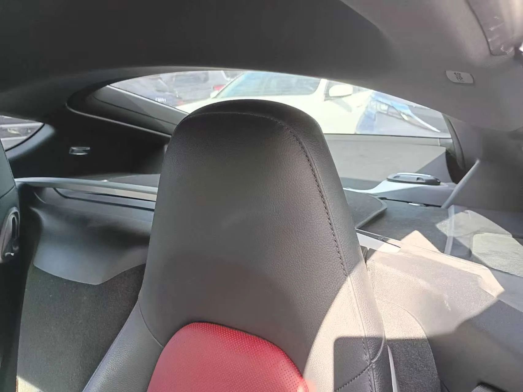 Used 2018 Porsche 718 Cayman RWD image 18