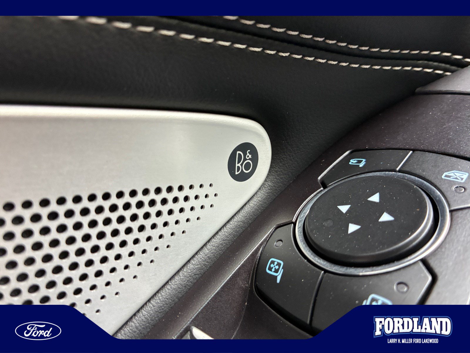 Used 2020 Ford Explorer ST w/ ST Street Pack AWD/4WD image 27